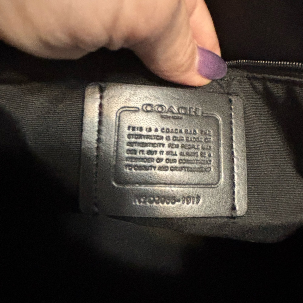 COACH 1917 DEMPSEY TOTE - Picture 5 of 5